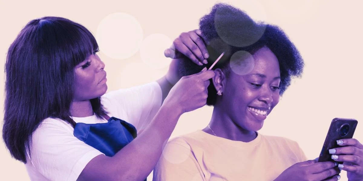La coiffure afro à domicile : une solution sur-mesure avec Zenaba.fr